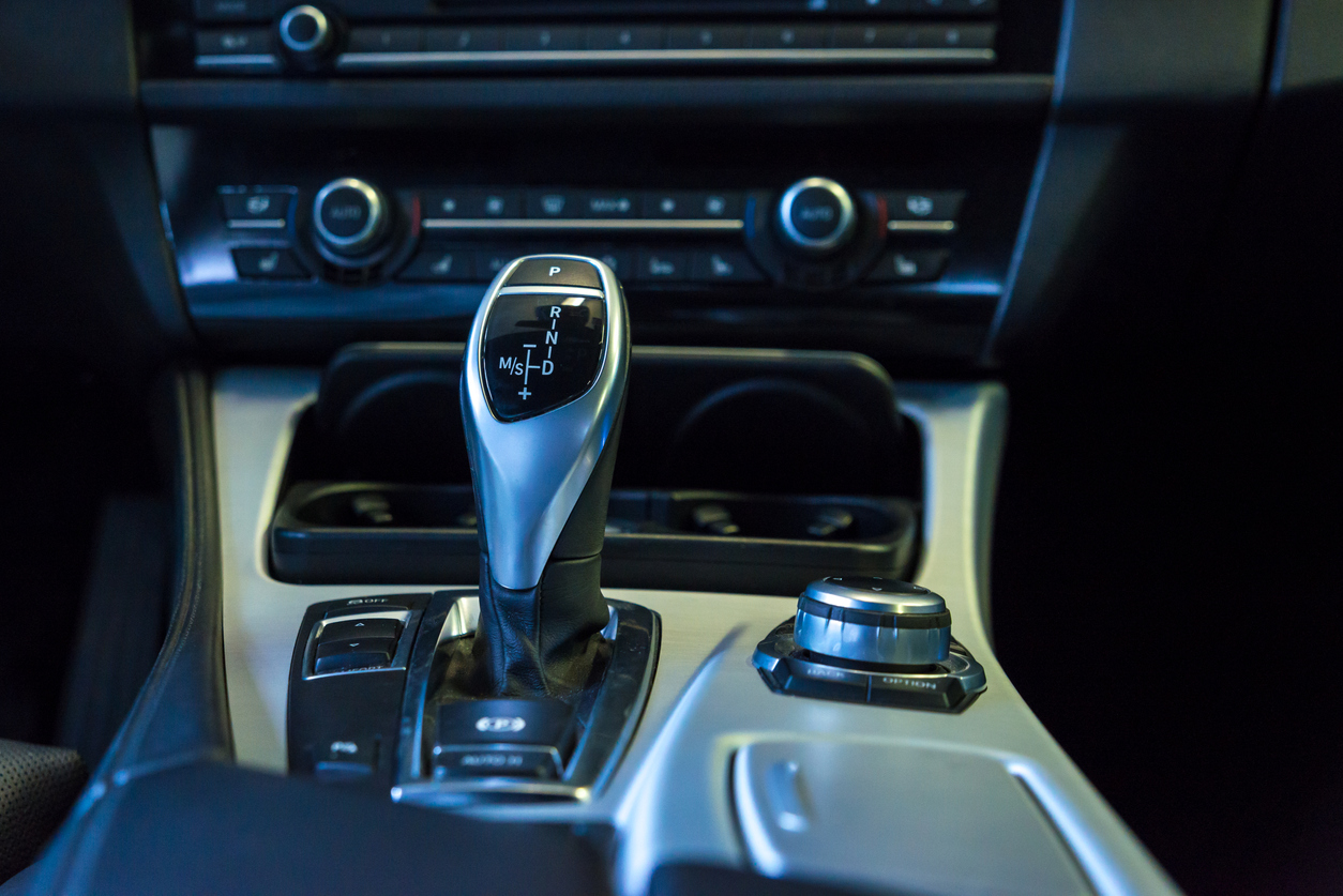 What Is the The Difference Between Automatic Transmission and Manual Transmission?