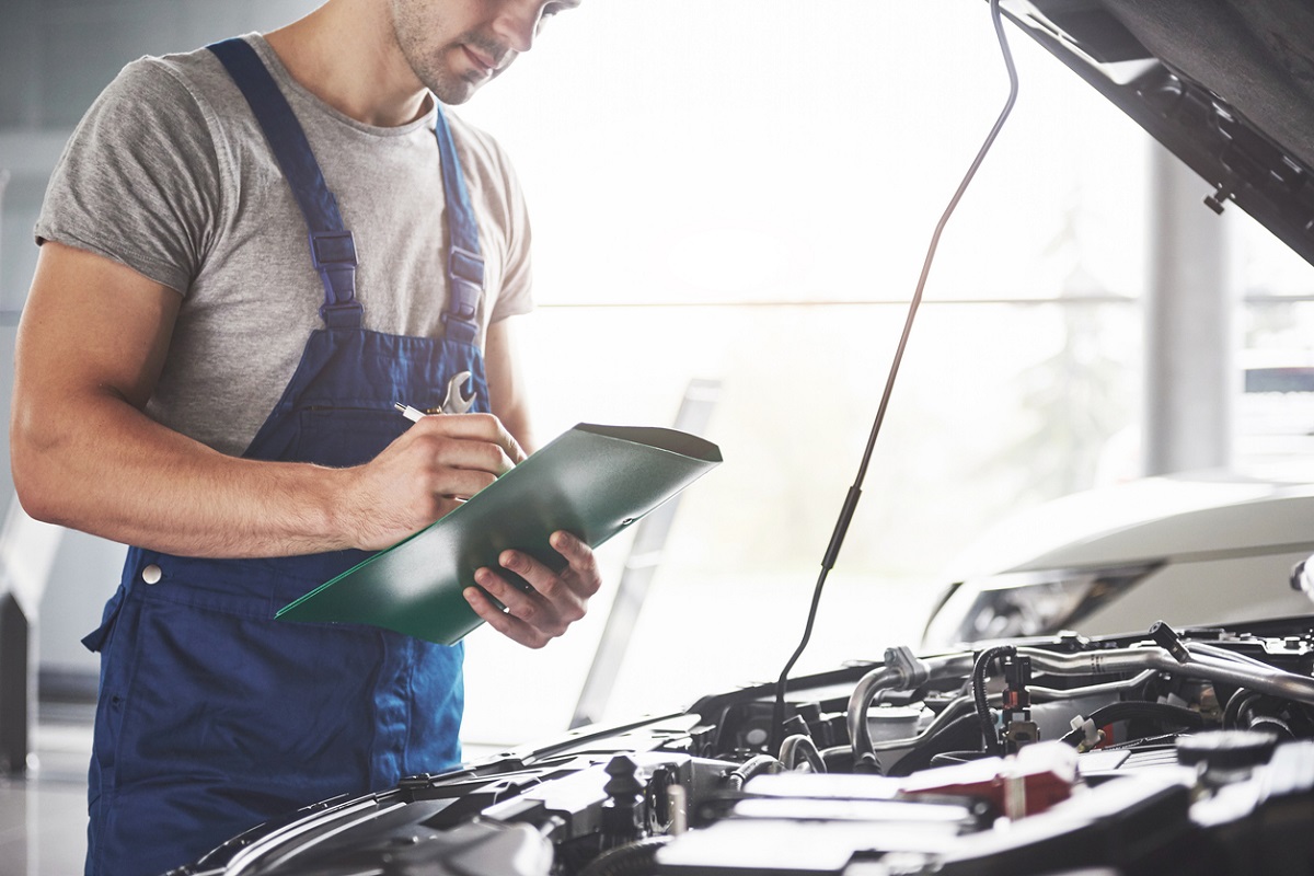 What Does the MOT Check? The Ultimate MOT Checklist